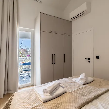Seaside Leonis Appartement